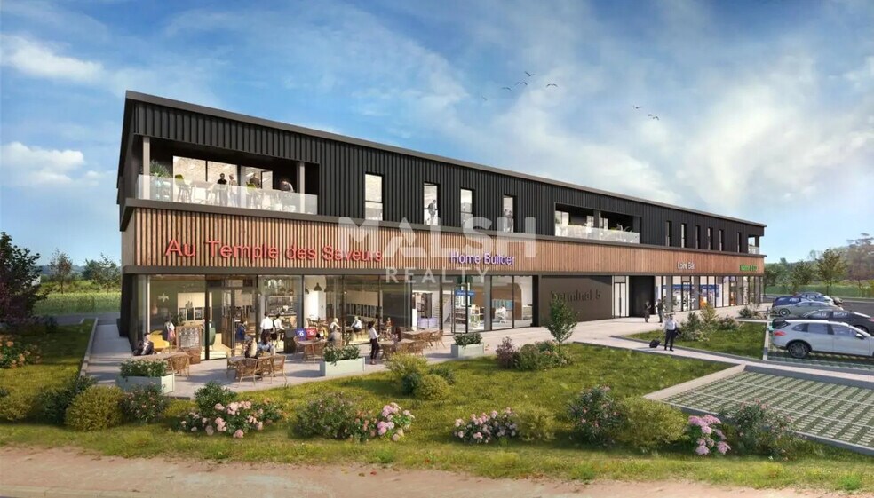 Retail in Andrézieux-Bouthéon for lease - Building Photo - Image 1 of 2