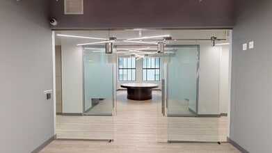 216 W Jackson Blvd, Chicago, IL for lease Interior Photo- Image 2 of 7