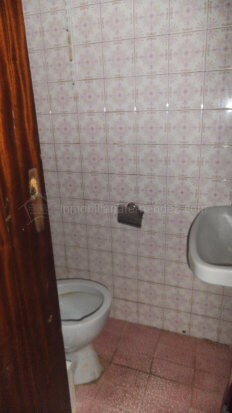 Retail in Cáceres, Cáceres for lease - Building Photo - Image 2 of 3