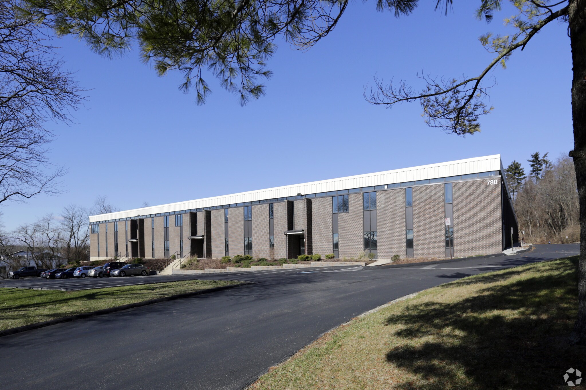 780 3rd Ave, King Of Prussia, PA for lease Primary Photo- Image 1 of 11