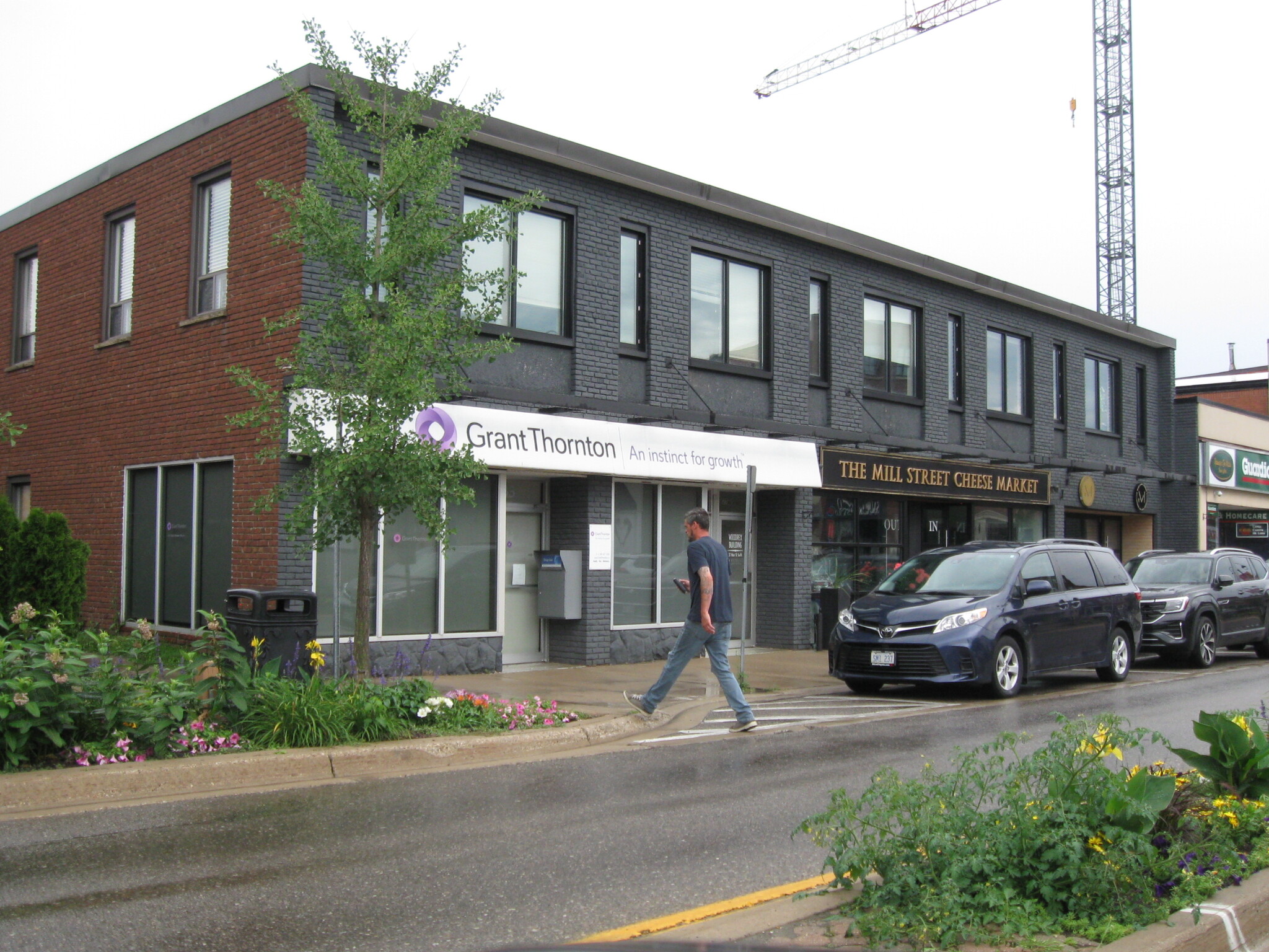 37 Main St S, Halton Hills, ON for lease Building Photo- Image 1 of 24