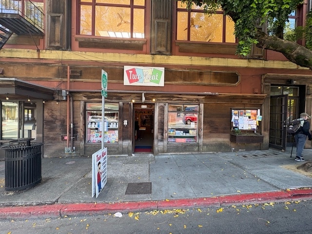 111 Throckmorton Ave, Mill Valley, CA for lease - Building Photo - Image 3 of 7