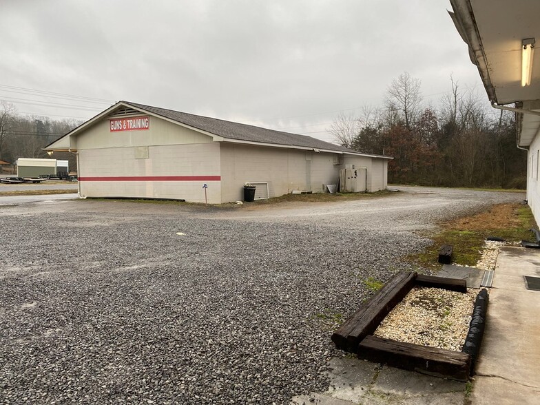 4120 Hwy 411, Madisonville, TN for sale - Building Photo - Image 1 of 1