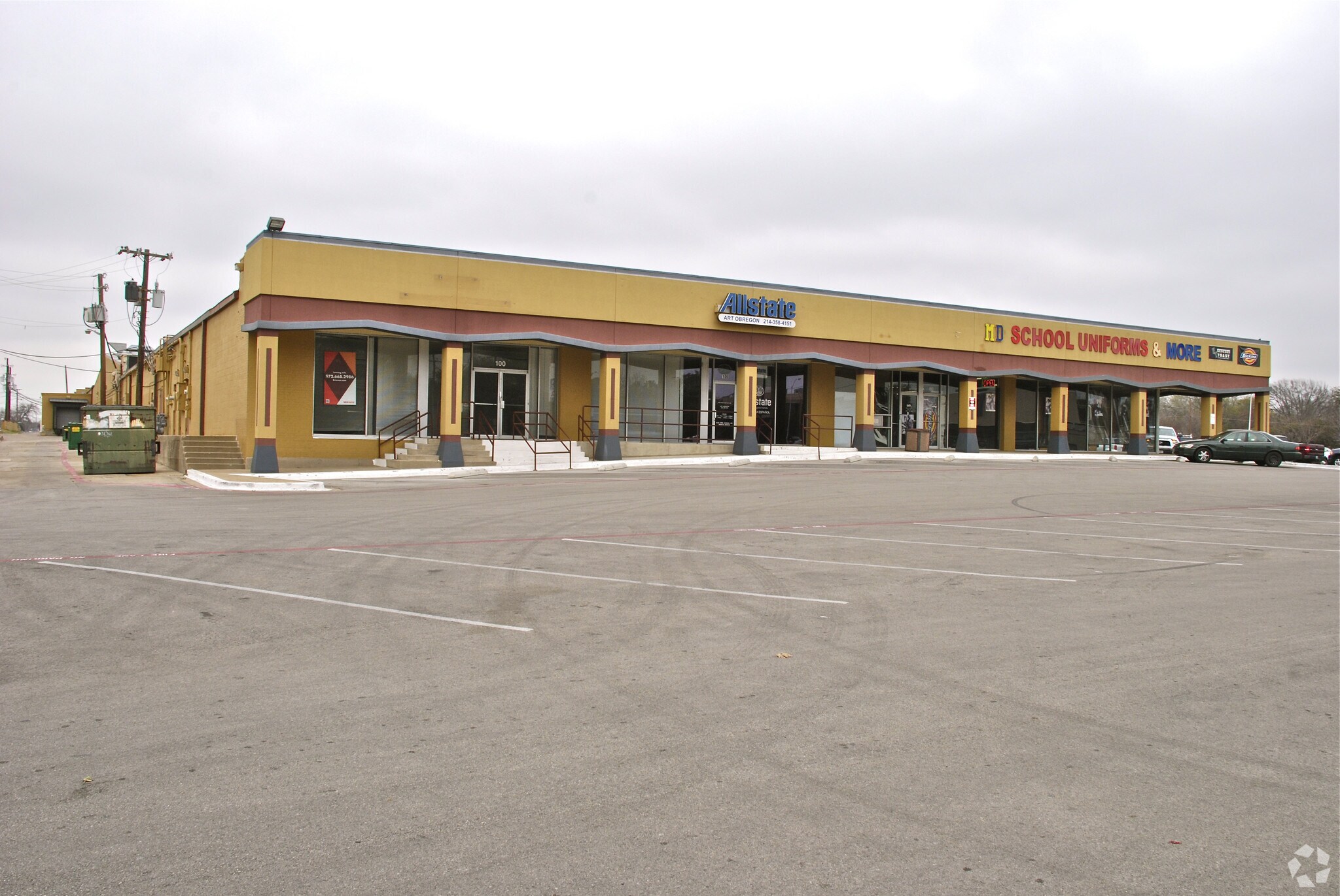 100169 bs Royal Plz, Dallas, TX 75229 b Royal Plaza