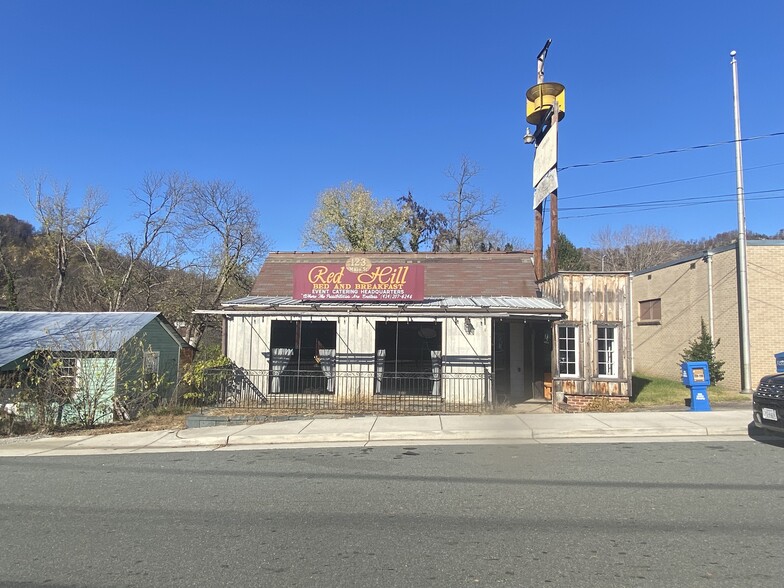 121 Main St, Lovingston, VA for lease - Building Photo - Image 1 of 25