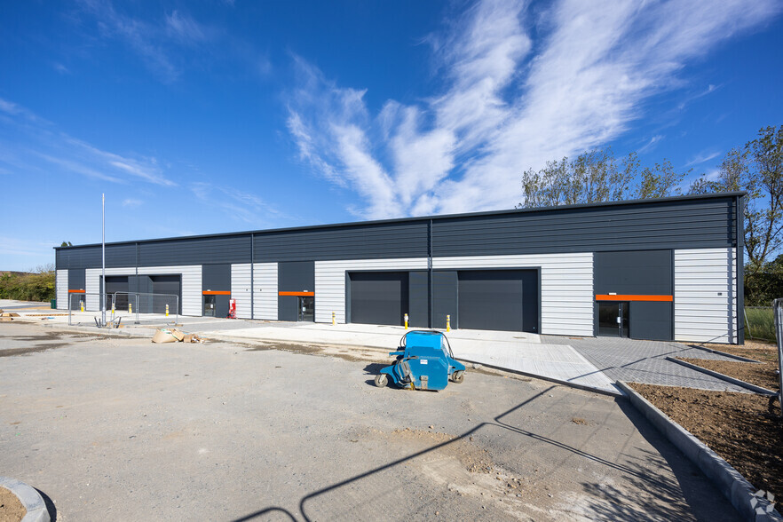 Old Ipswich Rd, Ardleigh for lease - Building Photo - Image 3 of 21