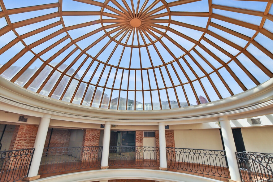 1025-1126 Westwood Blvd, Los Angeles, CA for lease - Building Photo - Image 3 of 30