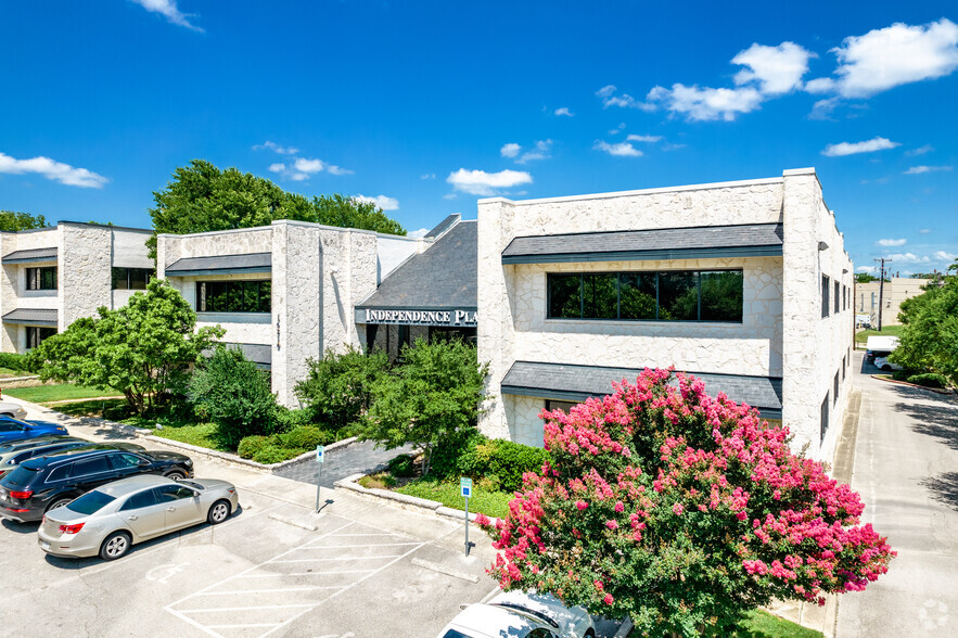 14310 Northbrook Dr, San Antonio, TX for lease - Building Photo - Image 1 of 19