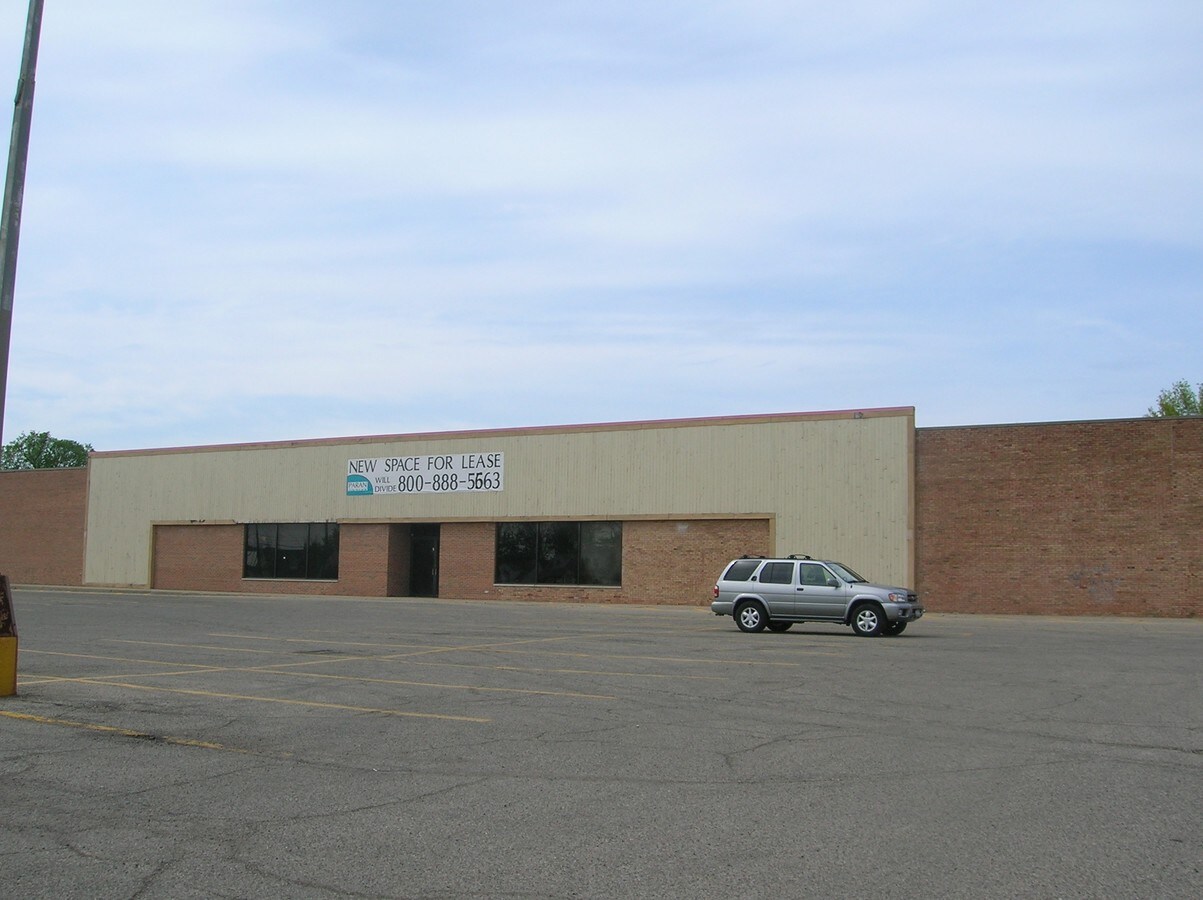 49404980 Delhi Pike, Cincinnati, OH, 45238 Property For Lease on