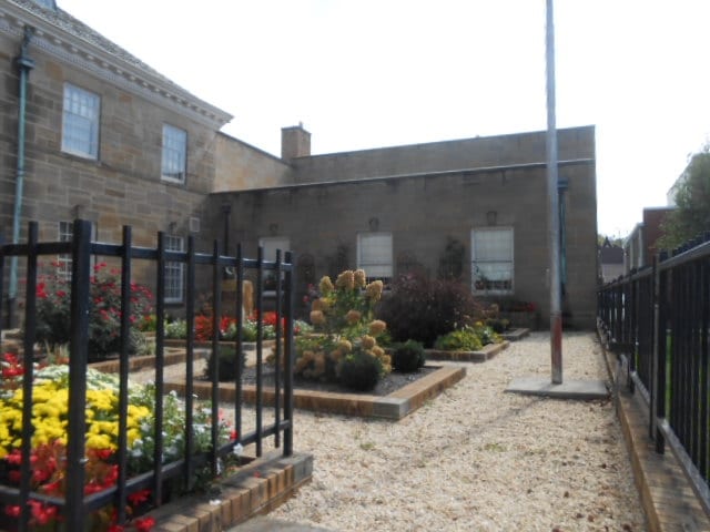 50-62 W Main St, Chillicothe, OH for lease - Building Photo - Image 2 of 12