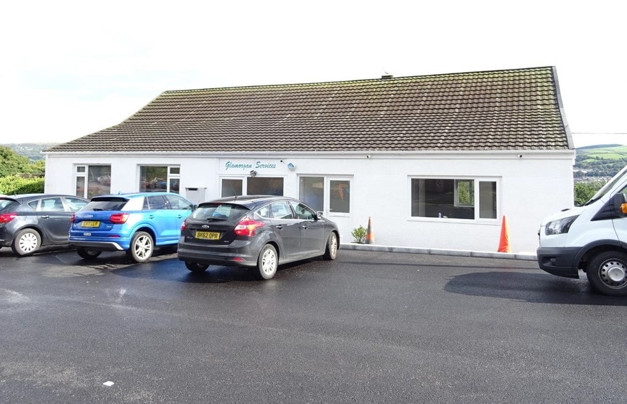 Longford Rd, Neath for sale - Primary Photo - Image 1 of 1