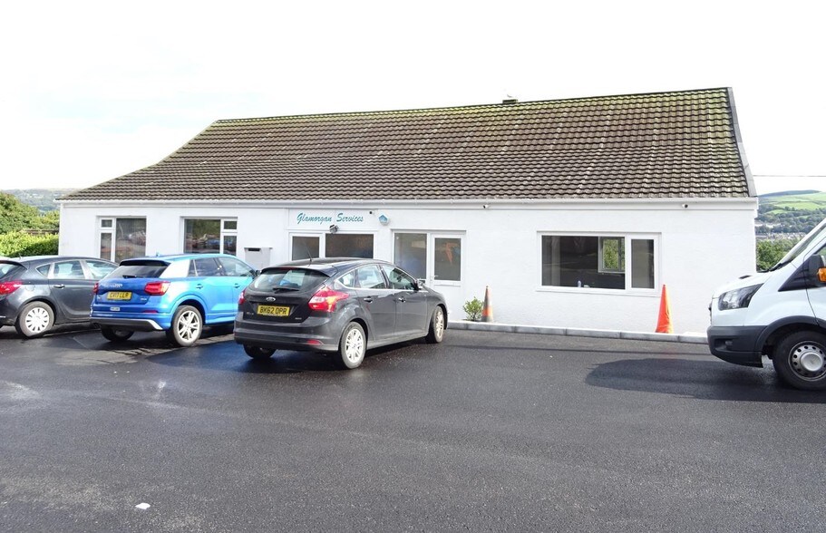 Longford Rd, Neath, SA10 7HQ