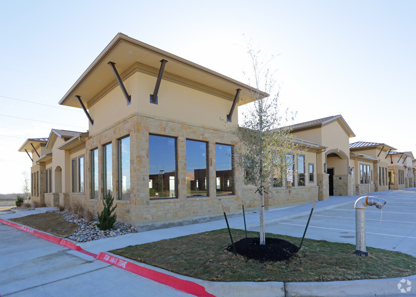 1040 Texan Trl, Grapevine, TX for lease - Building Photo - Image 3 of 6