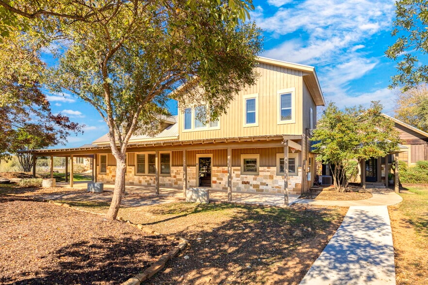 1420 River Rd, Boerne, TX for lease - Building Photo - Image 3 of 31