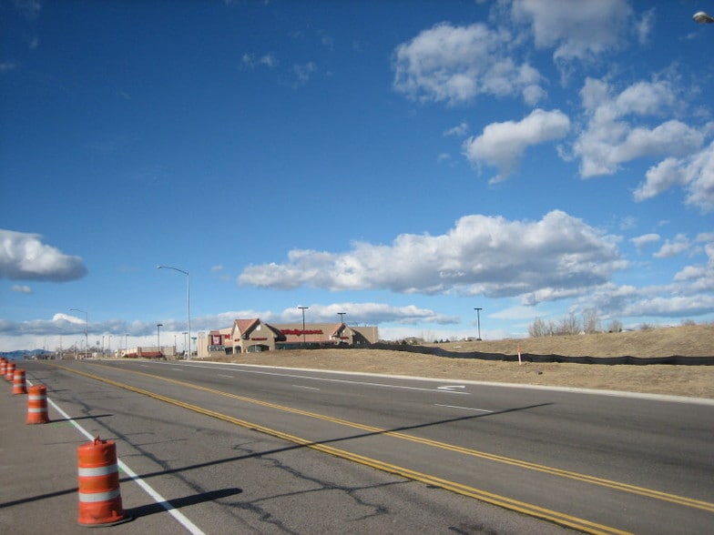 E 104th Ave, Thornton, CO for lease - Building Photo - Image 3 of 5