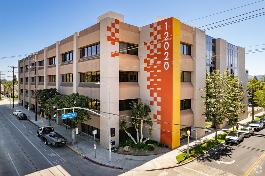 12020 Chandler Blvd, North Hollywood, CA for lease - Primary Photo - Image 1 of 6