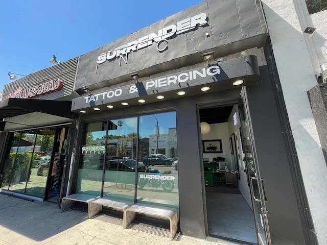 7365 Melrose Ave, Los Angeles, CA for lease - Building Photo - Image 1 of 8