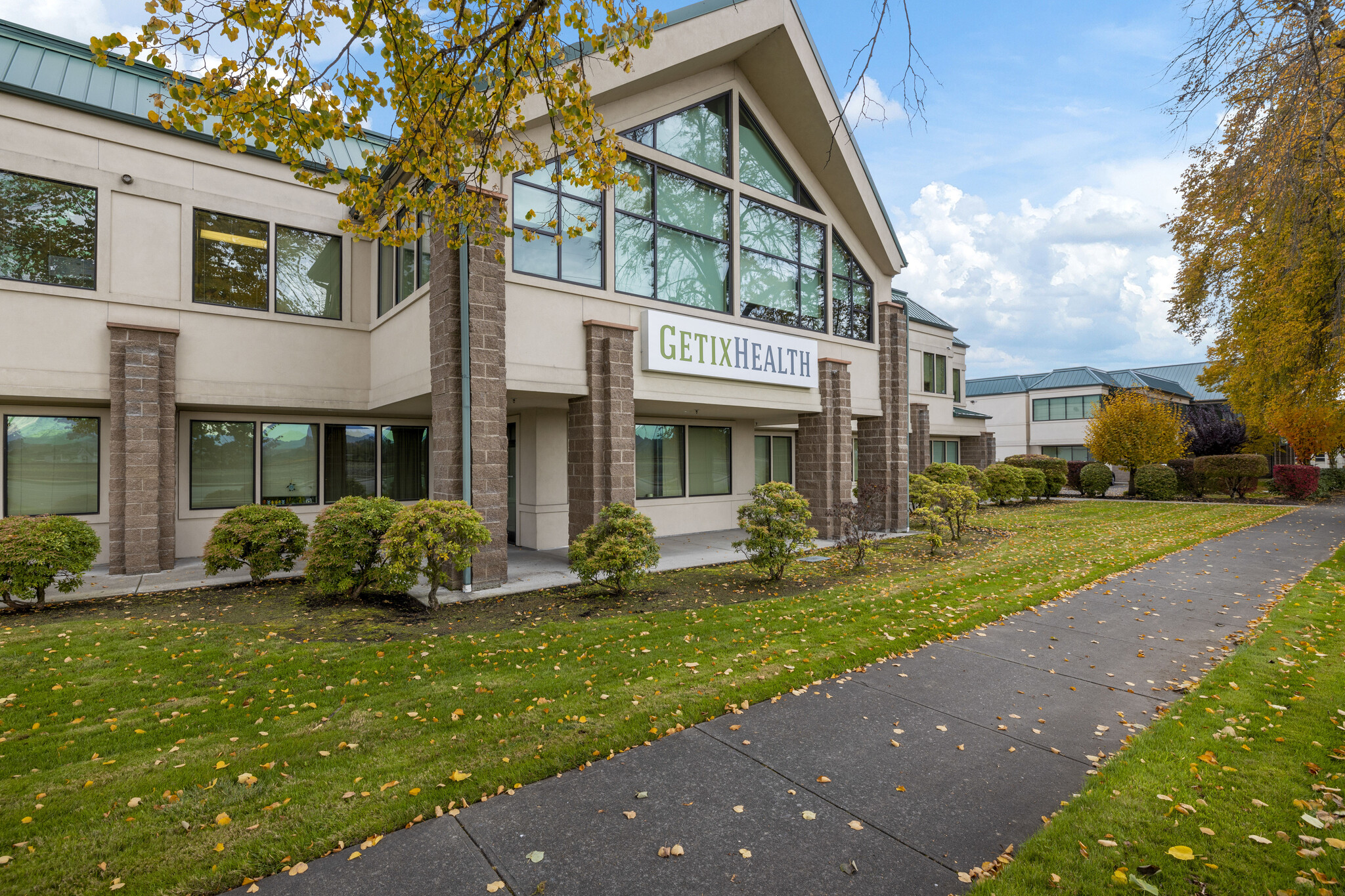 413 29th St NE, Puyallup, WA for lease Building Photo- Image 1 of 11