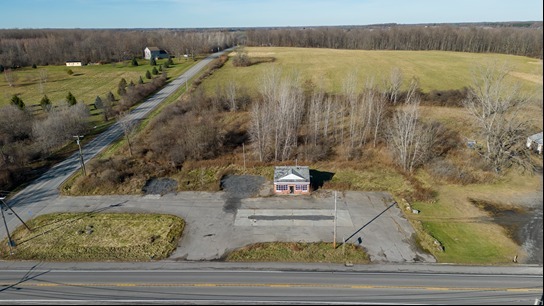 6759 US HWY 11, Potsdam, NY for lease - Building Photo - Image 2 of 5