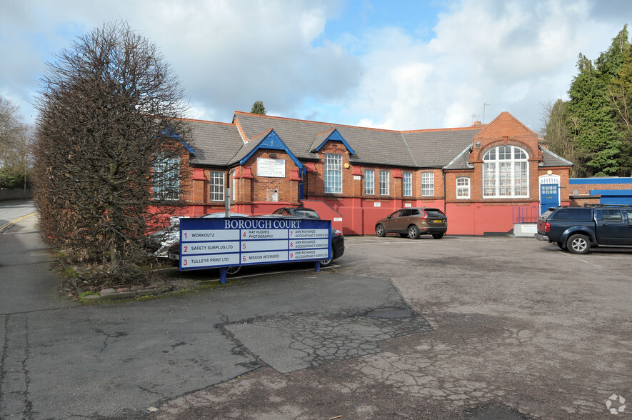 Grammar School Ln, Halesowen for lease - Building Photo - Image 2 of 9