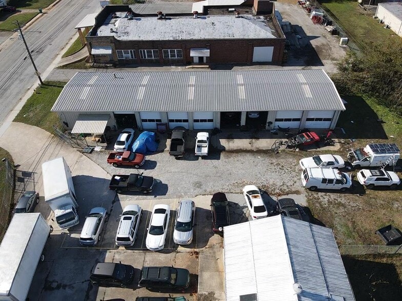 1107 Reynolds Ave, Greenwood, SC for sale - Building Photo - Image 3 of 17