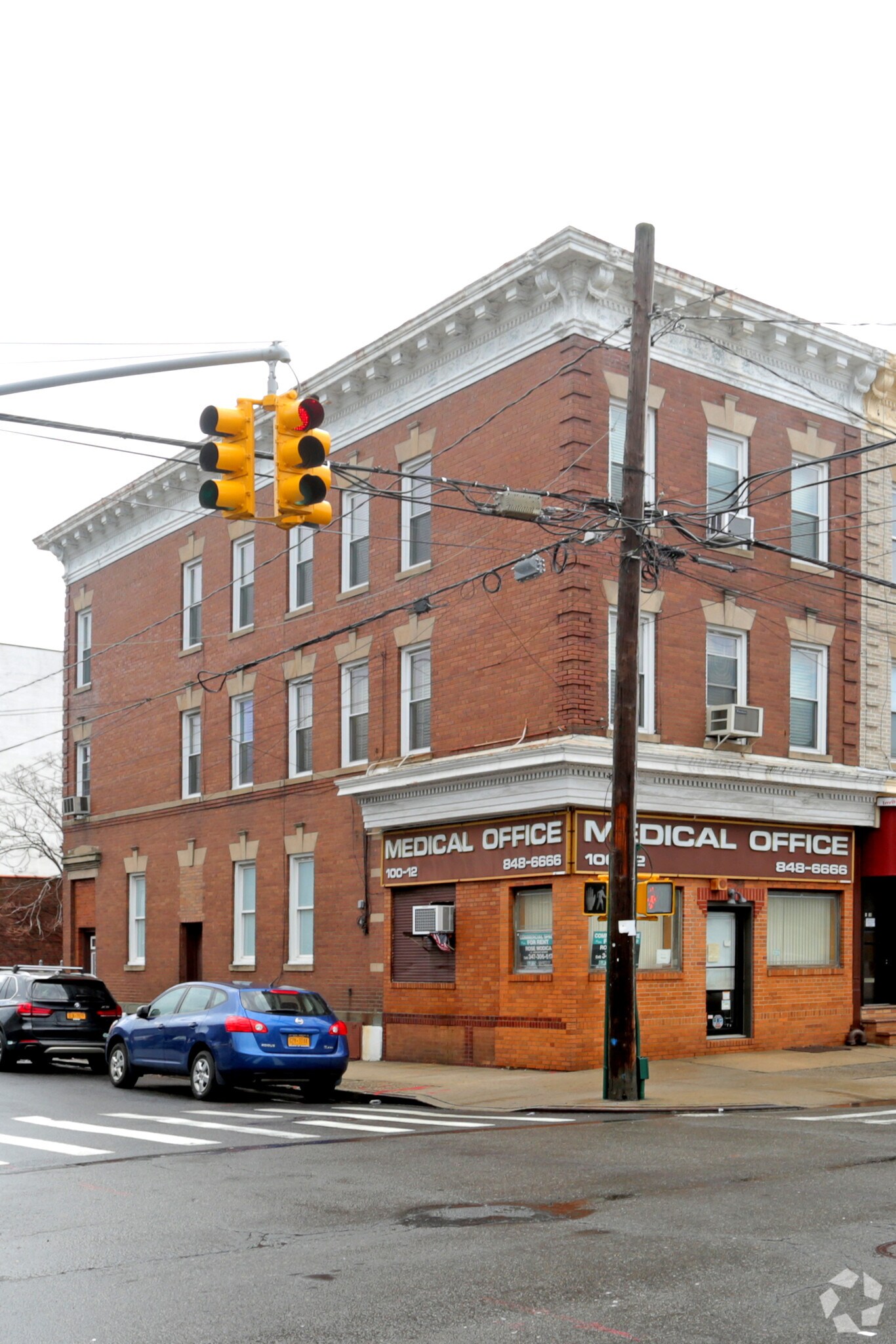 10012 101st Ave, Ozone Park, NY for sale Primary Photo- Image 1 of 1