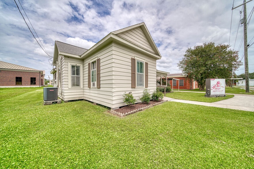 2813 45th St, Dickinson, TX for sale - Building Photo - Image 3 of 21