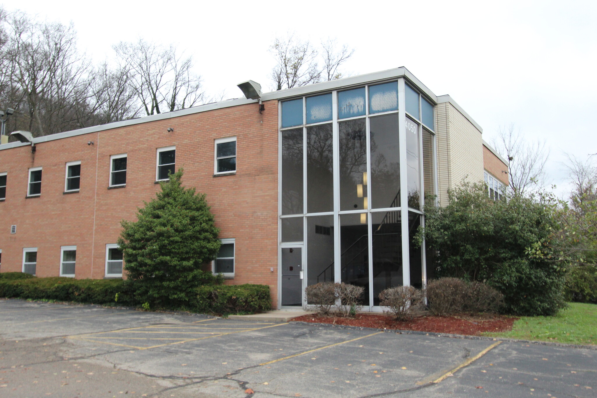 4050 River Rd, Cincinnati, OH for sale Building Photo- Image 1 of 7