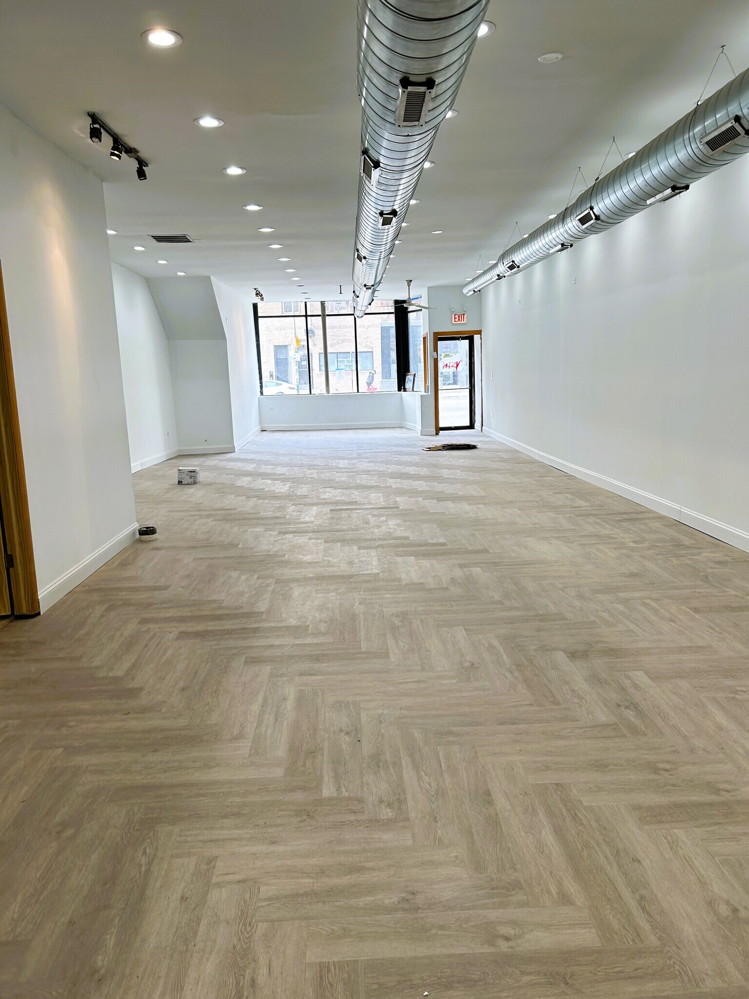 1807 S Ashland Ave, Chicago, IL for sale Interior Photo- Image 1 of 1