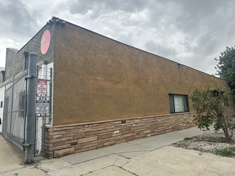 3245 Casitas Ave, Los Angeles, CA for lease - Building Photo - Image 2 of 6