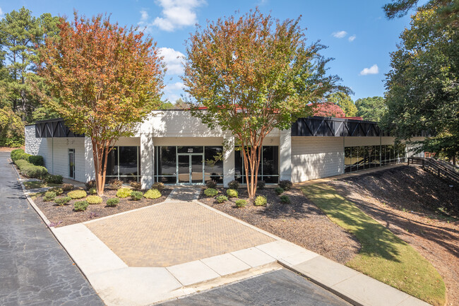 More details for 303 Research Dr, Peachtree Corners, GA - Office, Flex for Lease