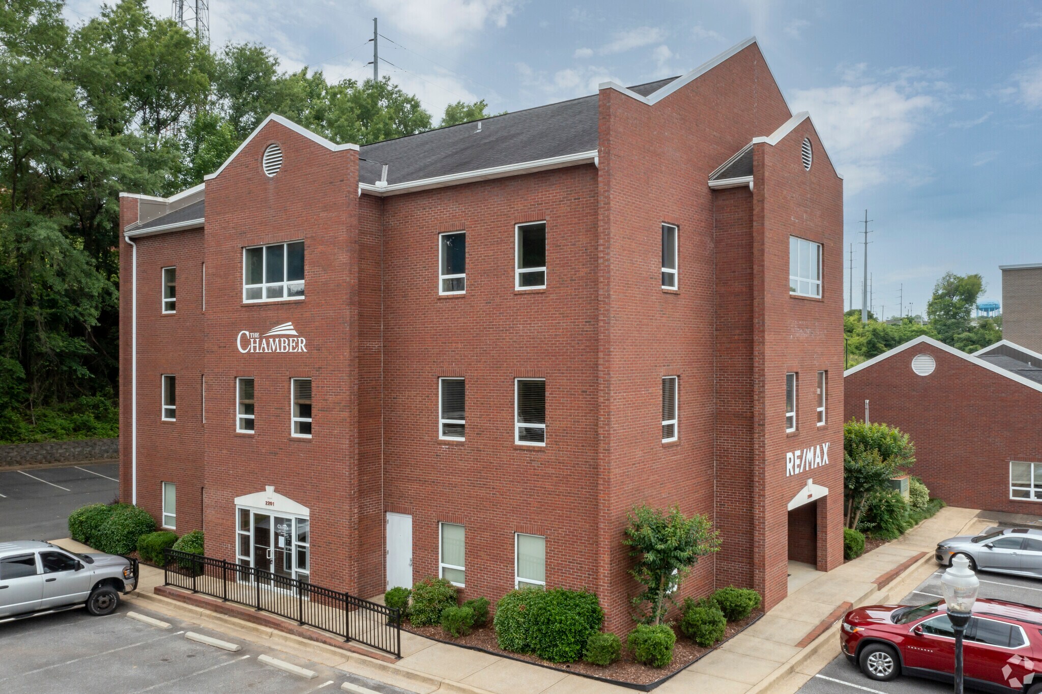 2201 Jack Warner Pky, Tuscaloosa, AL for sale Primary Photo- Image 1 of 1