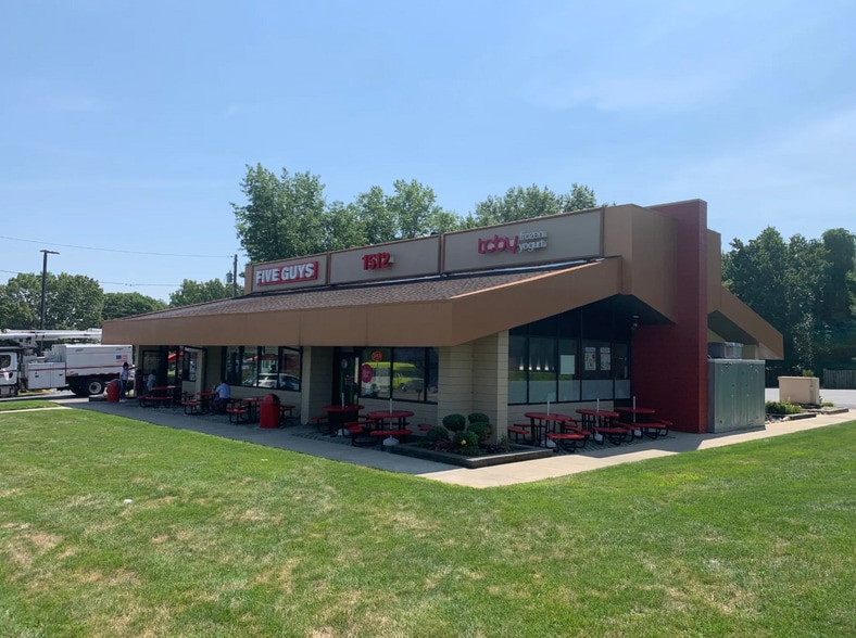 1512 Western Ave, Albany, NY for lease - Building Photo - Image 2 of 4