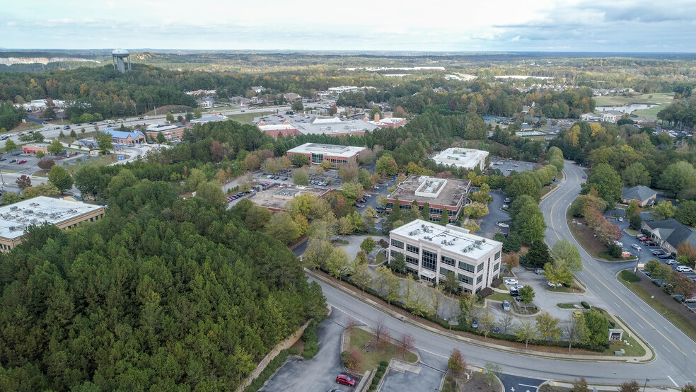 280 Country Club Dr, Stockbridge, GA for sale - Building Photo - Image 3 of 24