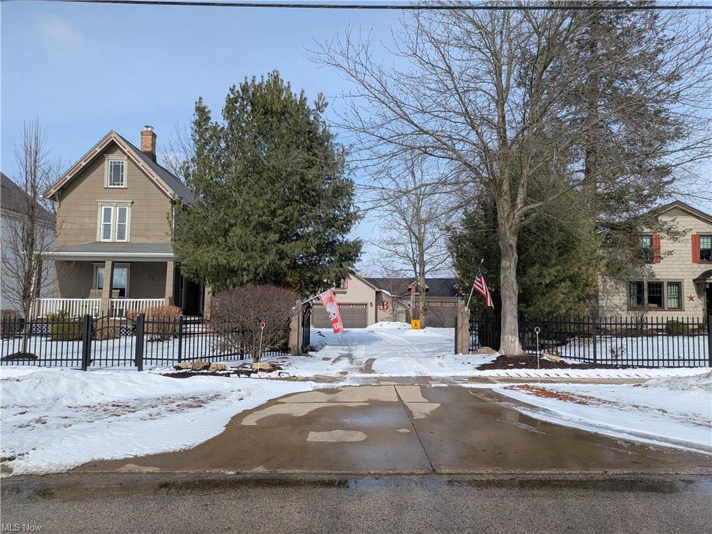 17 W Walnut St, Jefferson, OH for sale Primary Photo- Image 1 of 8