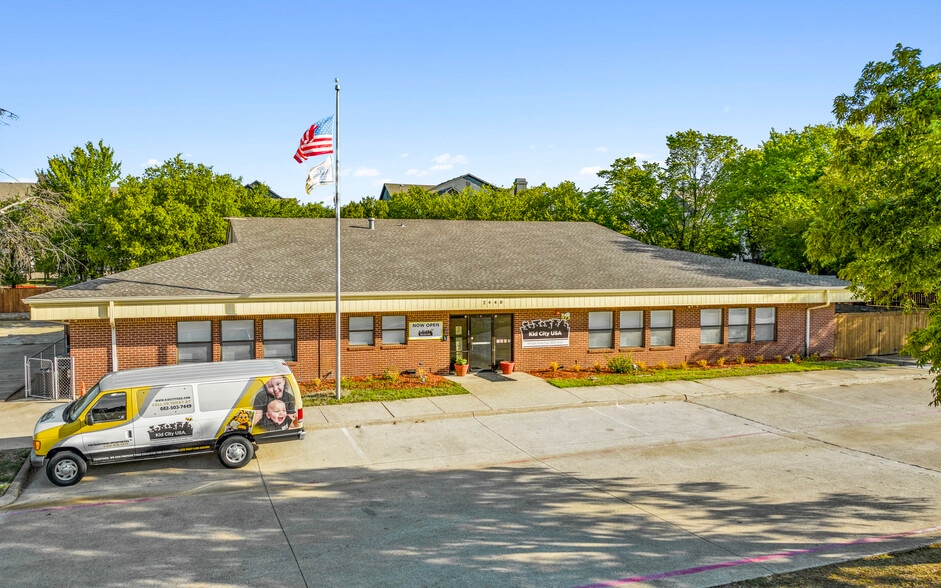 2440 Fuller Wiser Rd, Euless, TX for sale - Building Photo - Image 1 of 1