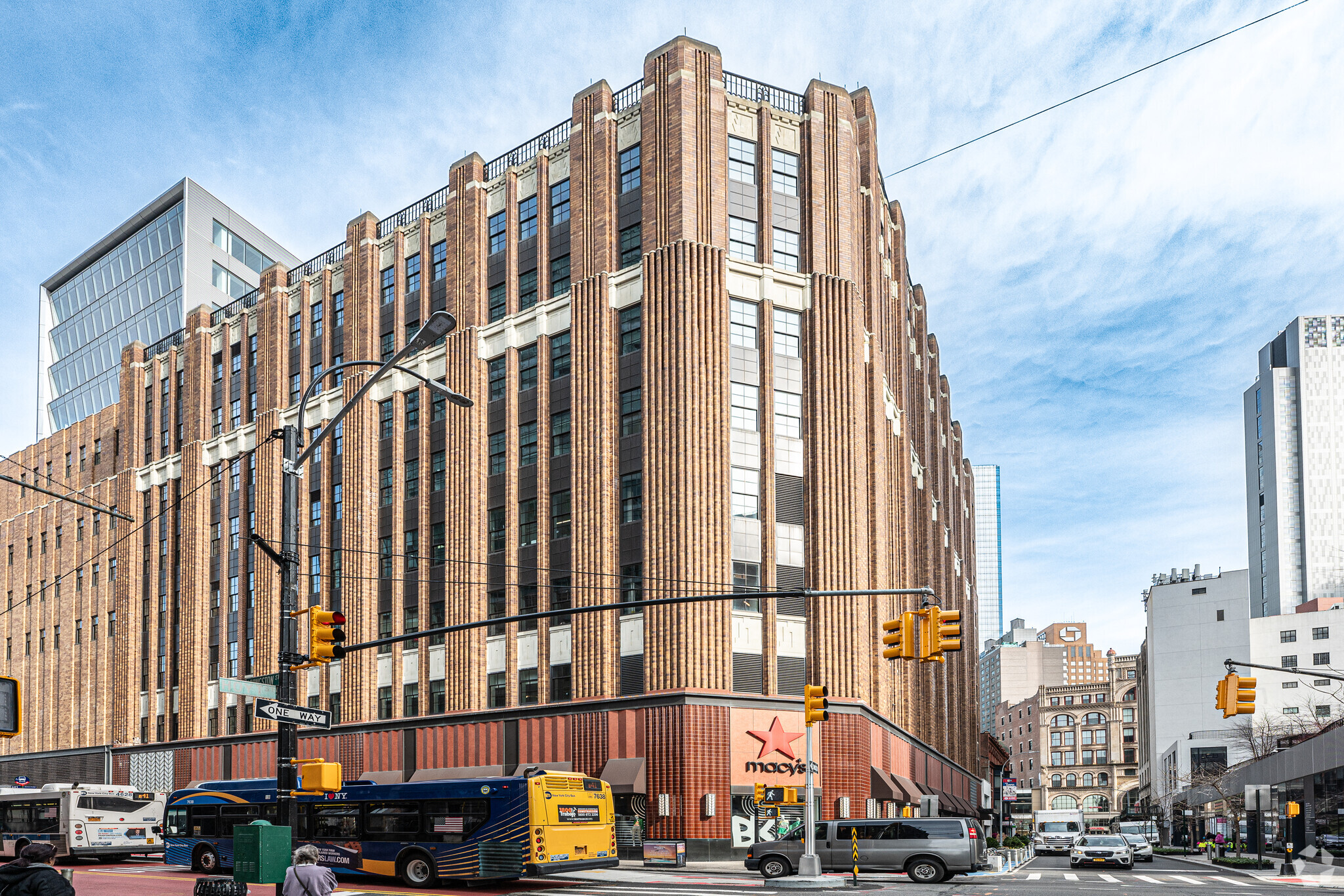 179-181 Livingston St, Brooklyn, NY for lease Primary Photo- Image 1 of 6