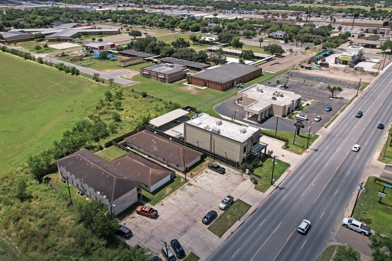 819 N Veterans Blvd, Pharr, TX 78577 Office for Sale