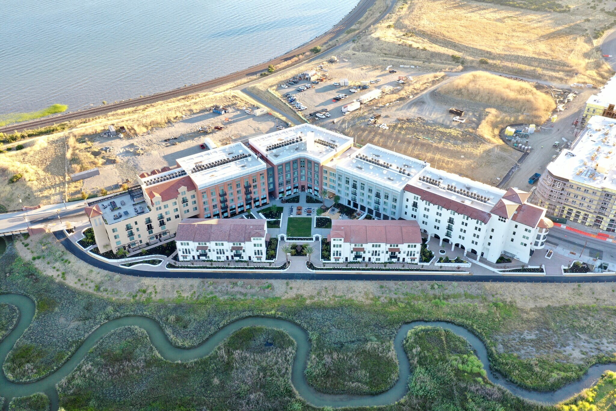 2525 Bayfront Blvd, Hercules, CA 94547 The Exchange at Bayfront