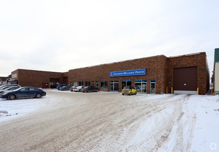 11224 142 St NW, Edmonton, AB for sale - Primary Photo - Image 1 of 1