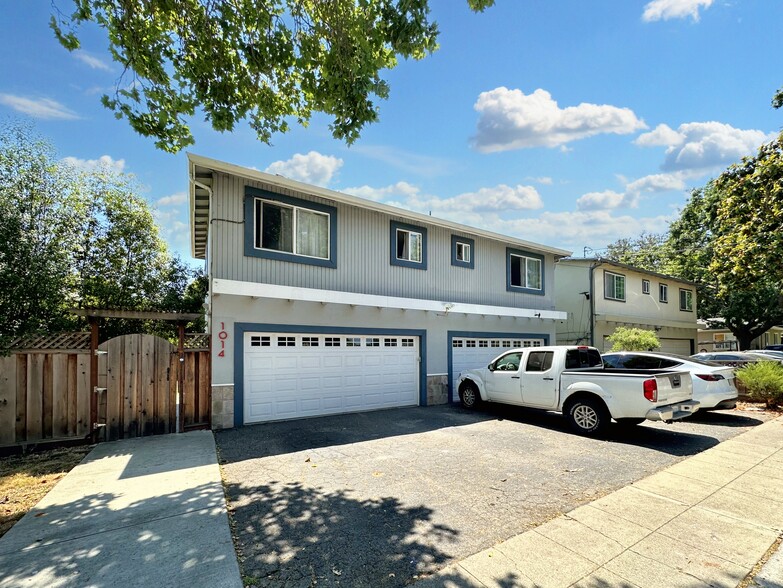 1014 Madera Ave, Menlo Park, CA for sale - Primary Photo - Image 1 of 24