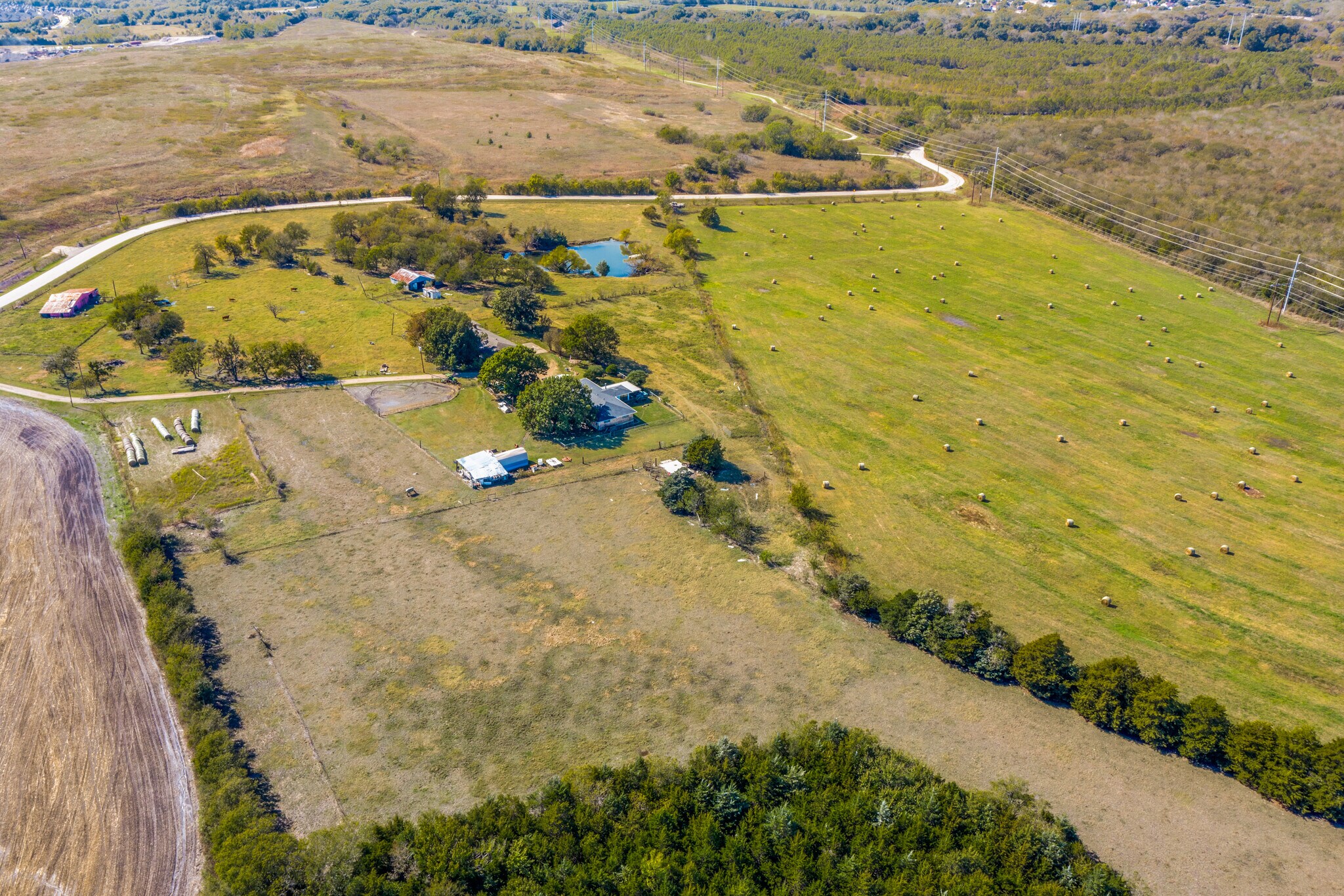 9214 Miles Rd, Rowlett, TX for sale Primary Photo- Image 1 of 1