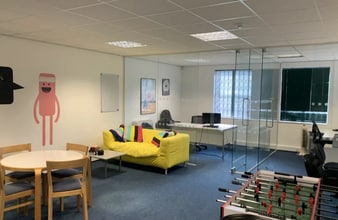 Wheatstone Ct, Quedgeley for lease Interior Photo- Image 2 of 5