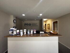 74785 Highway 111, Indian Wells, CA for lease Interior Photo- Image 2 of 11