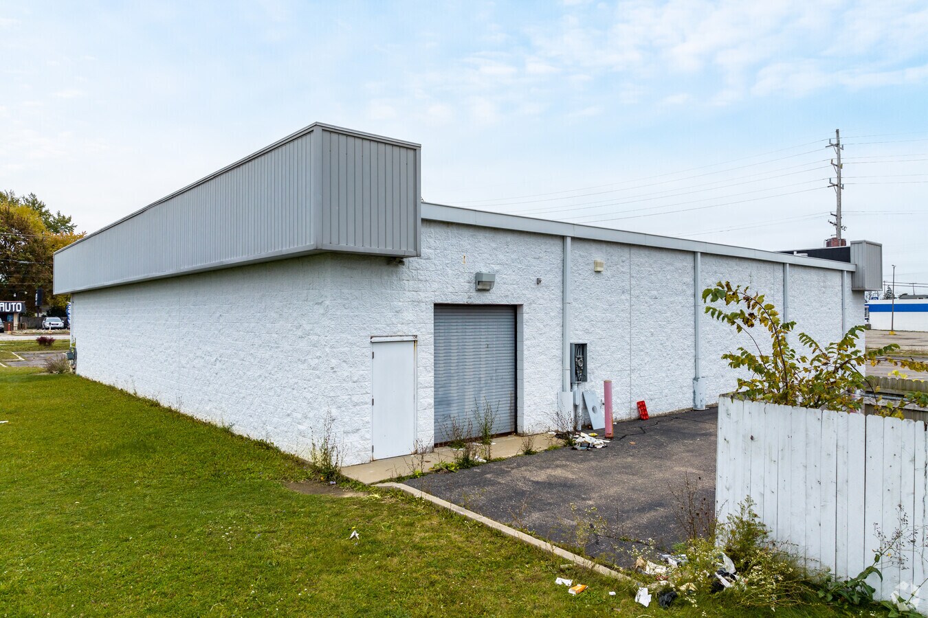 4502 S Dort Hwy, Flint, MI 48507 ADVANCE AUTO PARTS STORE 1715