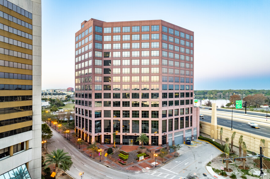 1000 Legion Pl, Orlando, FL for lease - Building Photo - Image 2 of 8