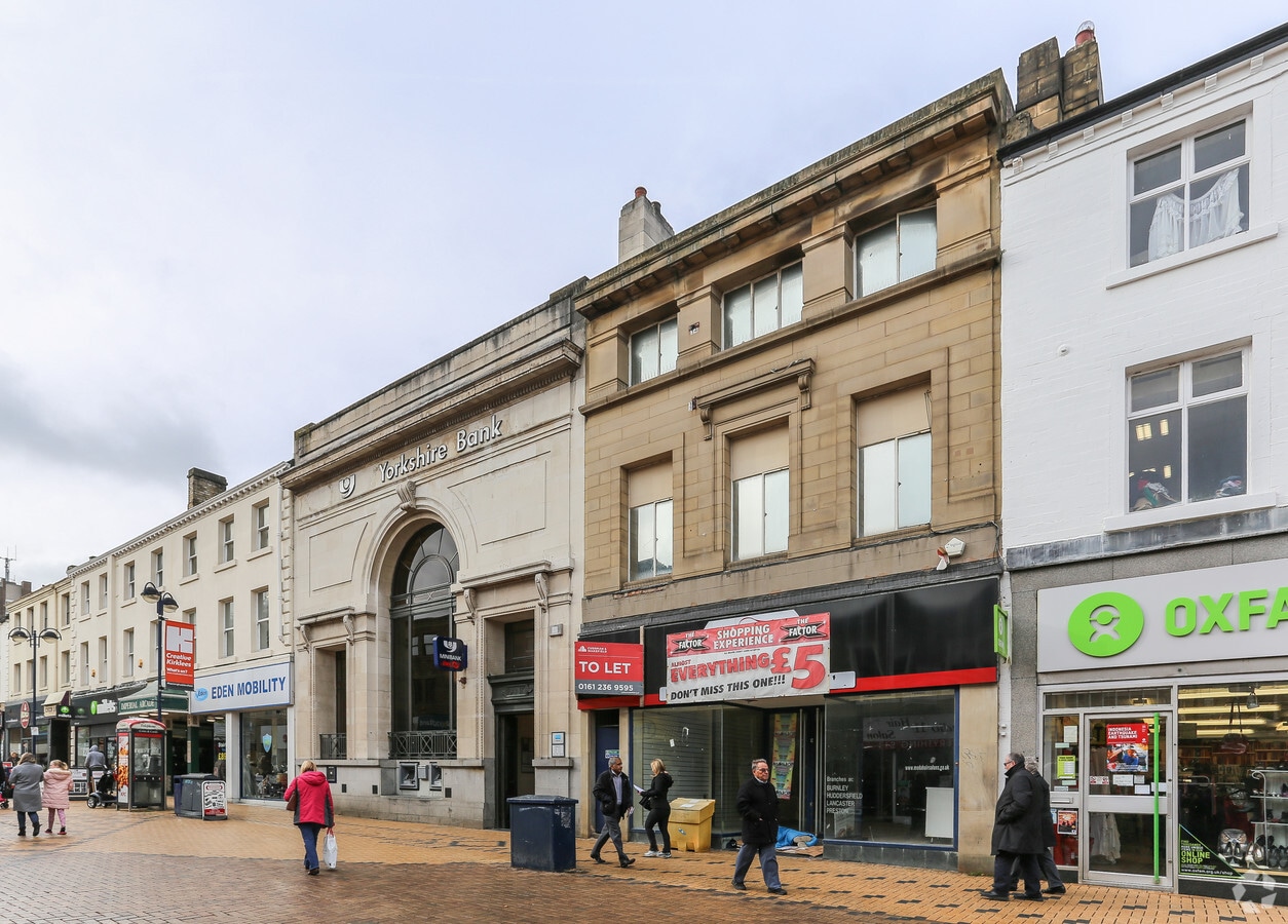 36 New St, Huddersfield, HD1 2BU