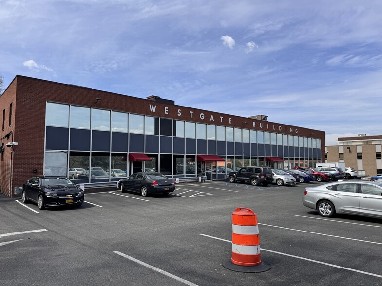 10 Russell Rd, Albany, NY for sale - Building Photo - Image 2 of 23