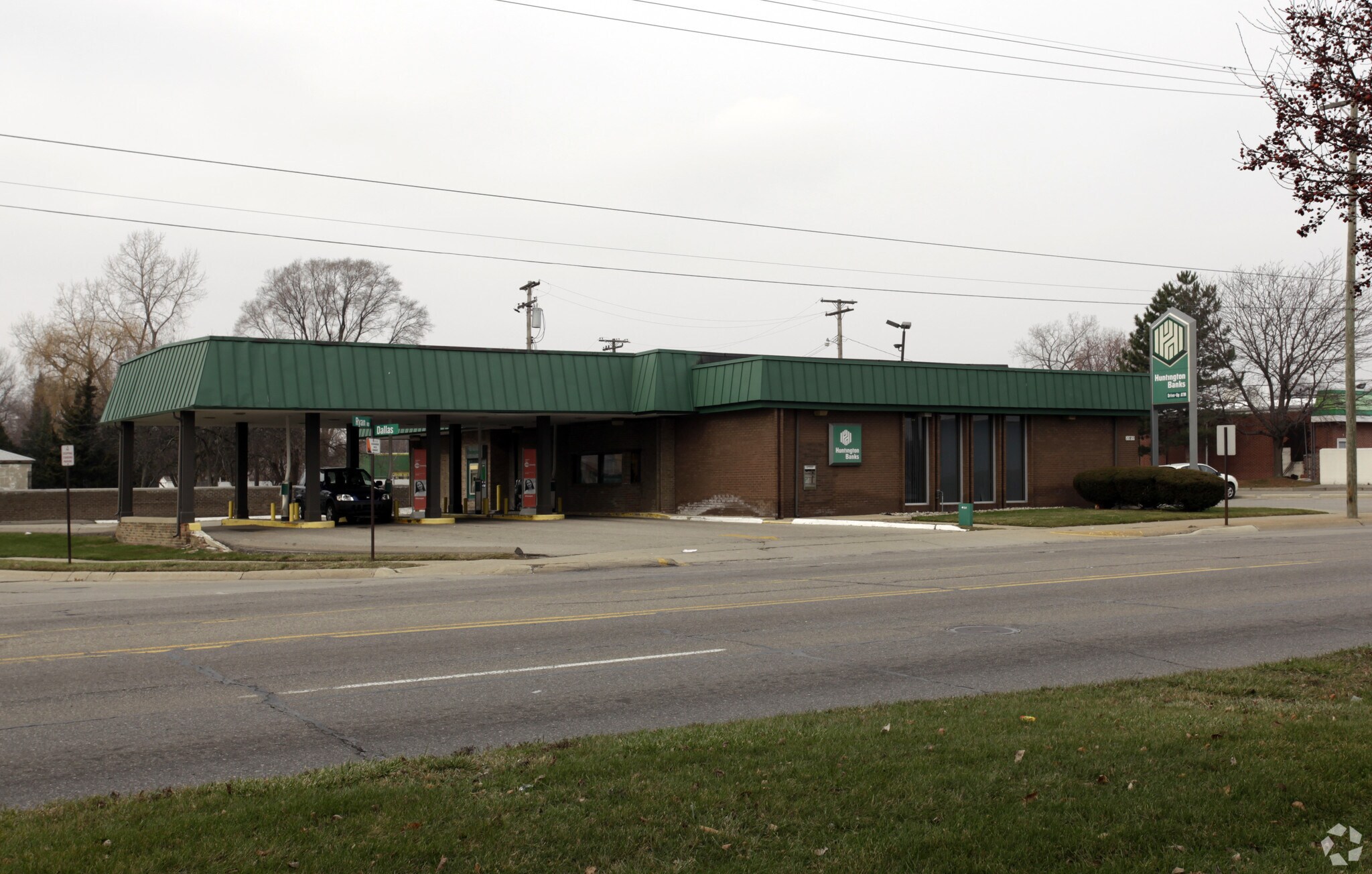 22859 Ryan Rd, Warren, MI 48091 Retail for Sale