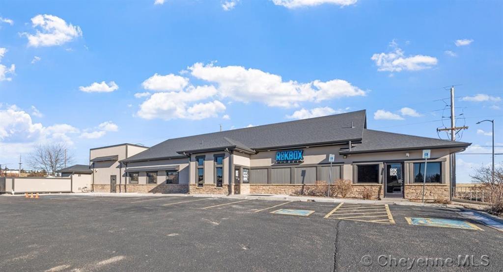 1121 Old Town Ln, Cheyenne, WY for sale Building Photo- Image 1 of 22